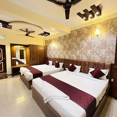 Hotel Boss Palace 迈索尔 外观 照片