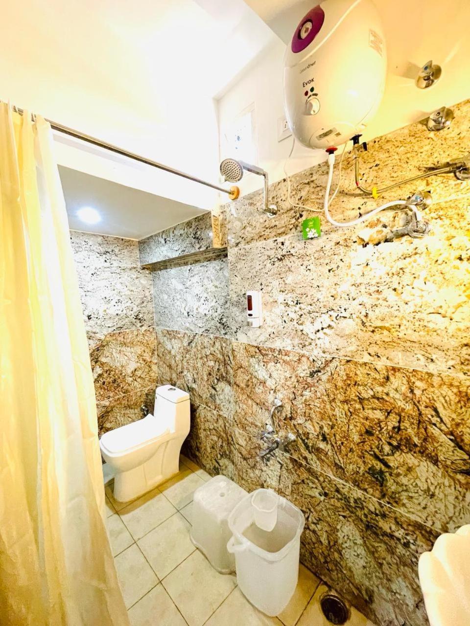 Hotel Boss Palace 迈索尔 外观 照片